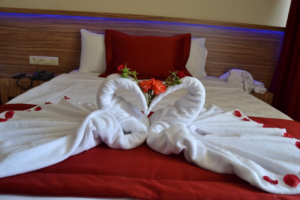 Belmare Hotel كوشاداسيه المظهر الخارجي الصورة